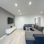 Simcity 3 I Skyline Elegance I 3br, Private Parking, Sunny Terrace With Panoramic View 5min Walk To Square *